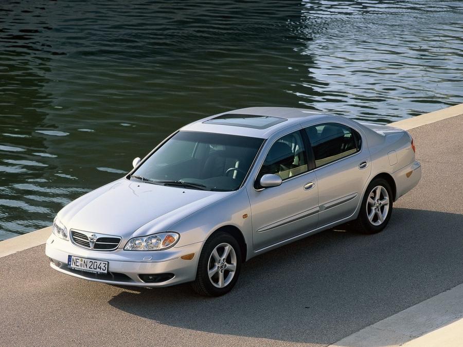 Nissan Maxima QX 2000 года  (фото 6 из 29)